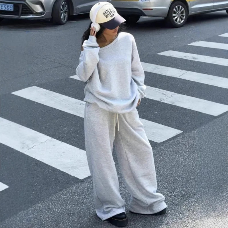 2025 Autumn And Winter Casual Sports Women's Two-piece Fashionable Solid Color Long Sleeved Sweatshirt Loose Wide Leg Pants Set